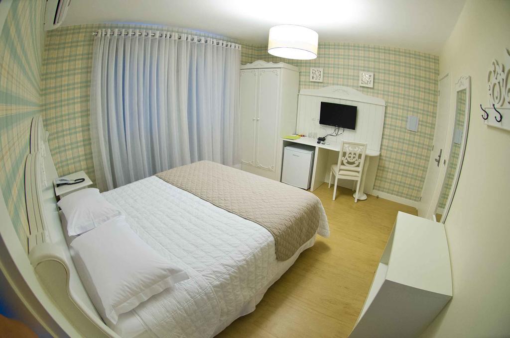Hotel Oma Zita Forquilhinha Exteriör bild